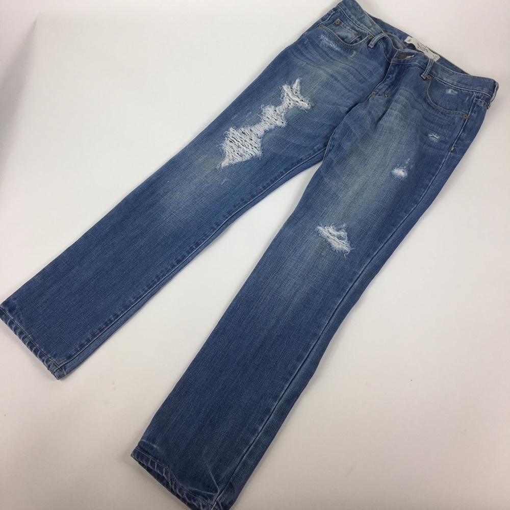 Women’s Abercrombie & Fitch 4s Jeans